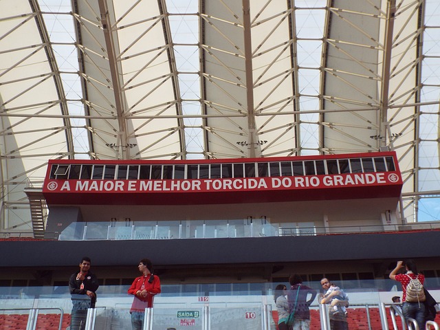 阿联酋21朝鲜保留直通世界杯希望,阿迪勒读秒绝杀.